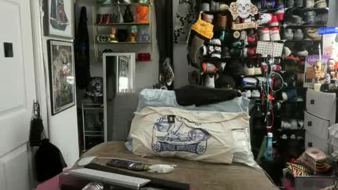 Snapshot of hotstuff775616 chatting on February 2026 03:37:02 AM hotstuff775616 online show from February 2026 03:37:02 AM