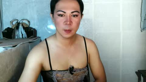 Snapshot of hott_summerr chatting on May 2026 02:53:02 AM Alex Summer online show from May 2026 02:53:02 AM