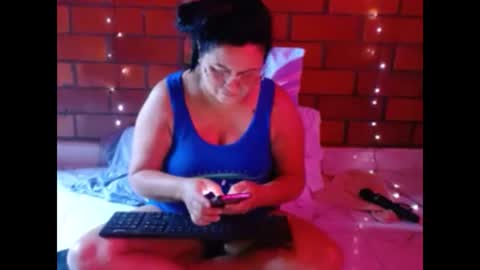 Snapshot of hottasttywoman chatting on March 2025 06:21:02 PM victorya karolyna online show from March 2025 06:21:02 PM