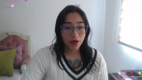 AMY online show from December 2024 04:01:02 PM