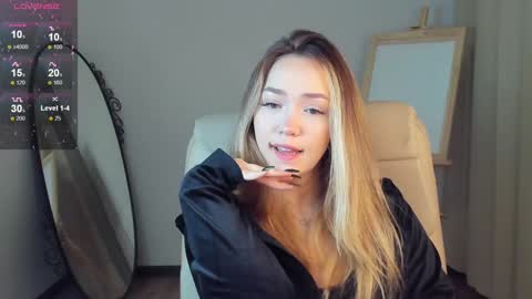 hello Im Eva online show from January 2025 08:24:01 AM