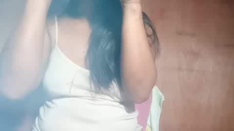 Snapshot of hottie_mama2022 chatting on December 2024 06:05:01 PM Lyn online show from December 2024 06:05:01 PM