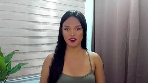 Maxine online show from September 2025 11:54:02 AM