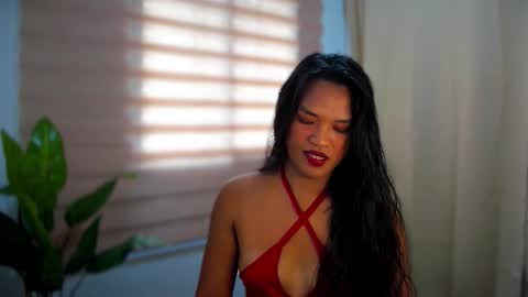 Maxine online show from September 2025 12:33:01 AM