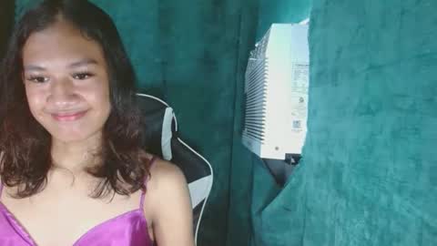 hottiest_luna online show from May 2026 02:42:02 AM