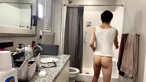 Snapshot of hottiewithabody101 chatting on June 2026 11:01:02 AM hottiewithabody101 online show from June 2026 11:01:02 AM