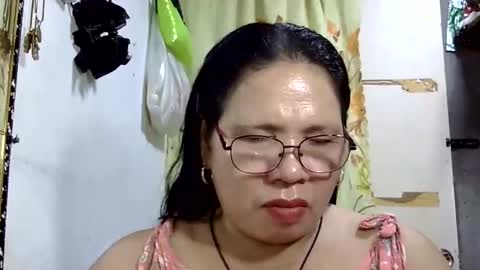 Snapshot of hottycrissy4u chatting on June 2026 12:39:01 PM hottycrissy4u online show from June 2026 12:39:01 PM