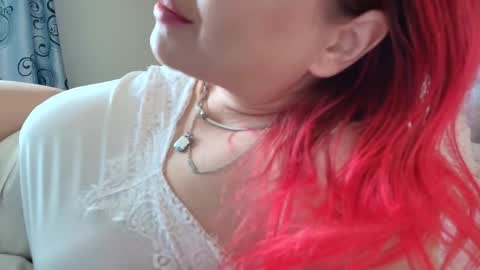 Goddess of  Luv online show from November 2025 09:30:01 AM