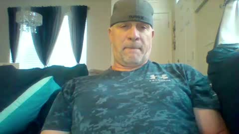 Snapshot of hotyummycock69 chatting on October 2025 02:37:01 PM hotyummycock69 online show from October 2025 02:37:01 PM