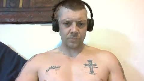 Snapshot of hugecock2252 chatting on February 2025 07:00:01 PM Bigcock29 online show from February 2025 07:00:01 PM