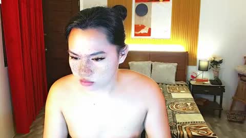 nathalie online show from November 2025 10:15:02 PM