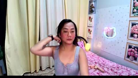 hugejuicyhotdog online show from September 2025 10:54:01 PM