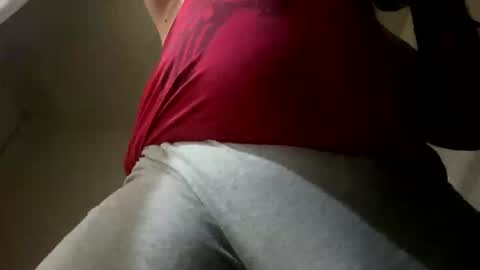 Snapshot of hughfat chatting on November 2025 03:42:02 AM hughfat online show from November 2025 03:42:02 AM