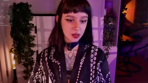 Mika online show from March 2026 06:42:02 PM