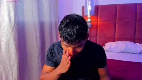 Snapshot of hugo_cano chatting on December 2025 10:06:01 PM Hugo Cano online show from December 2025 10:06:01 PM