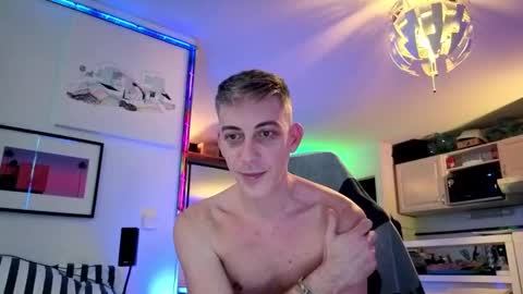 Hugo online show from January 2025 12:16:02 AM