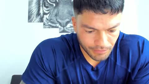 Snapshot of humber_eli chatting on December 2025 01:49:01 PM Eli online show from December 2025 01:49:01 PM