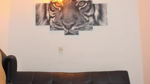 Eli online show from March 2026 11:32:02 PM