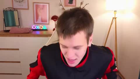 Hunter steele online show from October 2025 02:49:01 PM