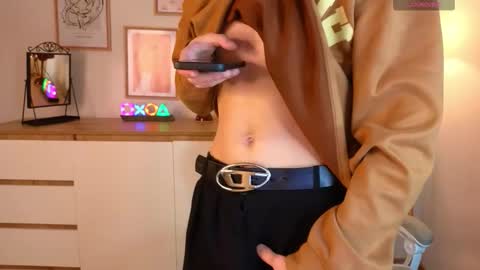 Hunter steele online show from October 2025 02:29:01 PM