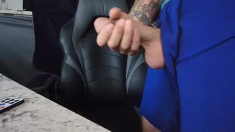 FootLover online show from November 2025 08:42:01 PM