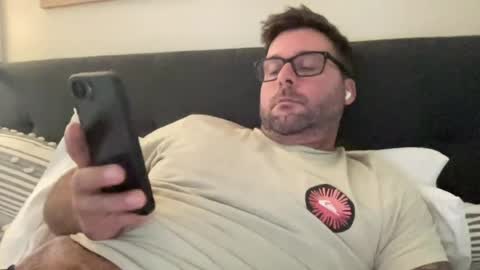 johnnydrftwood85 online show from July 2026 03:38:01 PM