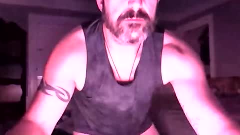hungitalian44 online show from June 2026 04:19:01 AM