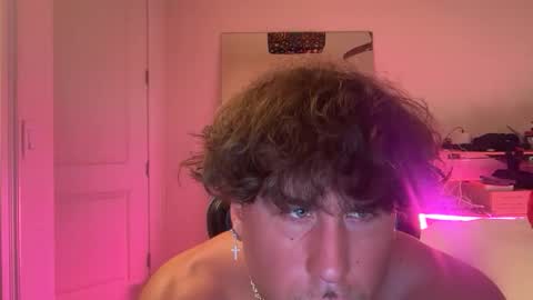 hungkingg22 online show from February 2026 04:00:02 PM