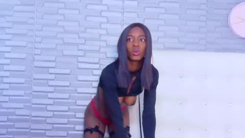 sasha online show from November 2025 02:17:01 PM