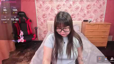 Snapshot of hungrybunny999 chatting on February 2026 05:51:02 AM Nancy and Robert online show from February 2026 05:51:02 AM