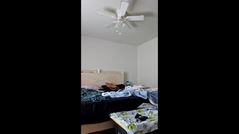 Snapshot of hungrydavid420 chatting on February 2026 04:40:02 PM Hungrydavid420 online show from February 2026 04:40:02 PM