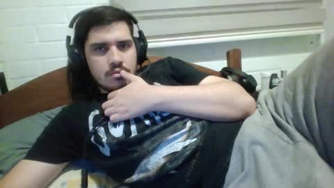 Snapshot of hungweeb chatting on March 2026 12:50:01 AM Rod online show from March 2026 12:50:01 AM