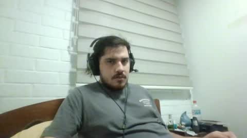 Snapshot of hungweeb chatting on April 2026 03:18:01 AM Rod online show from April 2026 03:18:01 AM