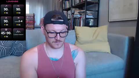 Snapshot of hunky_arthur chatting on December 2024 06:28:02 AM Hunky  Arthur online show from December 2024 06:28:02 AM