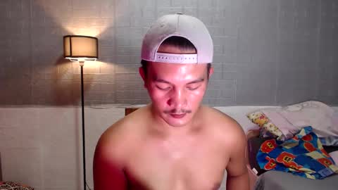 hunkylloyd online show from February 2026 10:34:02 AM