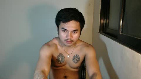 hunkyzeus online show from January 2025 09:10:02 AM
