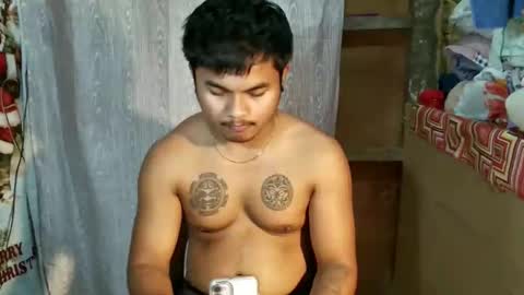 hunkyzeus online show from February 2026 03:51:02 AM