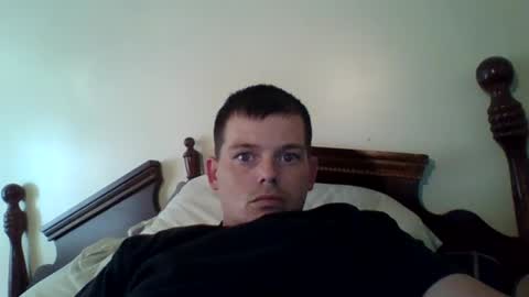 Snapshot of huntdog12 chatting on June 2026 09:53:02 PM huntdog12 online show from June 2026 09:53:02 PM