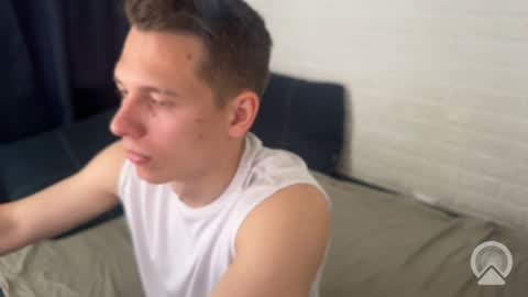 Snapshot of hunter_f1t chatting on May 2026 08:45:01 AM Hunter online show from May 2026 08:45:01 AM