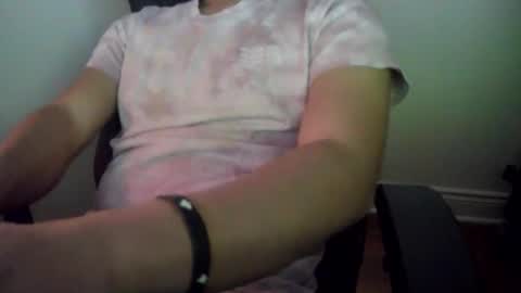 Hunterr online show from April 2026 08:39:02 PM