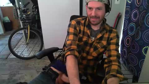 Hunter XX 420 online show from May 2026 12:56:02 PM