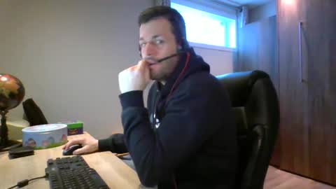 hurley7890 online show from March 2025 02:34:01 PM