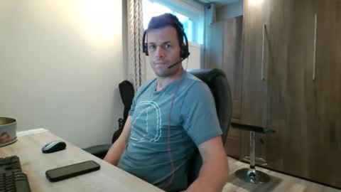 hurley7890 online show from September 2025 03:48:02 PM