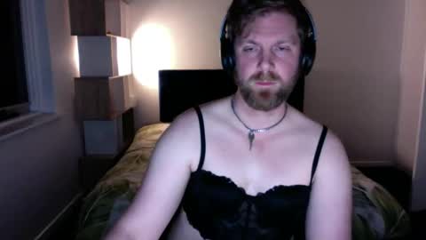 Snapshot of husheddesire chatting on September 2025 05:47:02 PM Em. online show from September 2025 05:47:02 PM