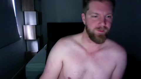 Snapshot of husheddesire chatting on October 2025 11:49:02 PM Em. online show from October 2025 11:49:02 PM