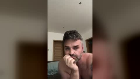 huskiesworld1987 online show from July 2026 02:22:02 PM