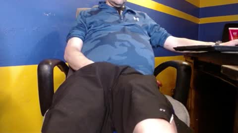 Huskyguy online show from January 2025 04:54:01 AM