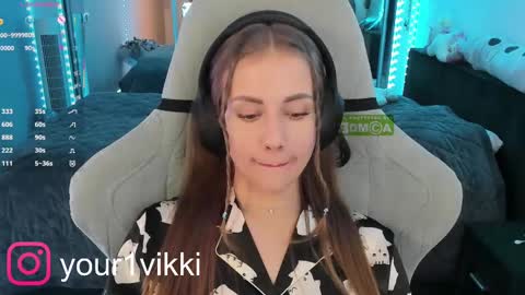 Vika online show from February 2025 10:37:02 PM