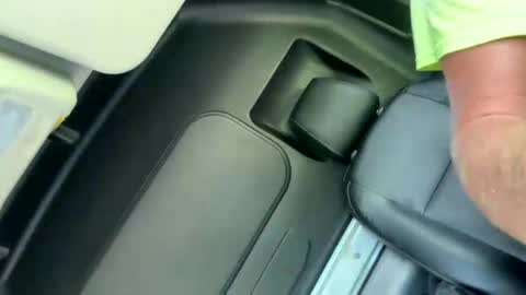 hvacstud4 online show from November 2025 06:43:01 PM