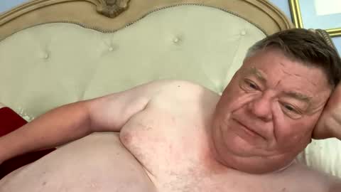hypnotizing4u online show from May 2026 01:05:02 PM
